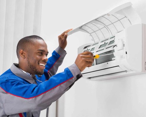 airconditioner-repairing-experts-1-1